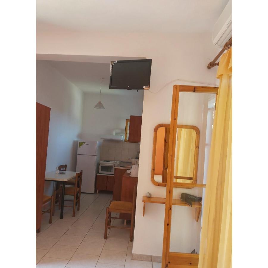 Artolithia Apartments Riza  Exterior photo